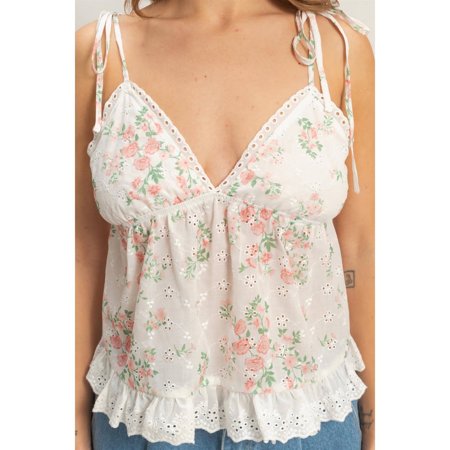 Floral Lace Trim Camisole | B002