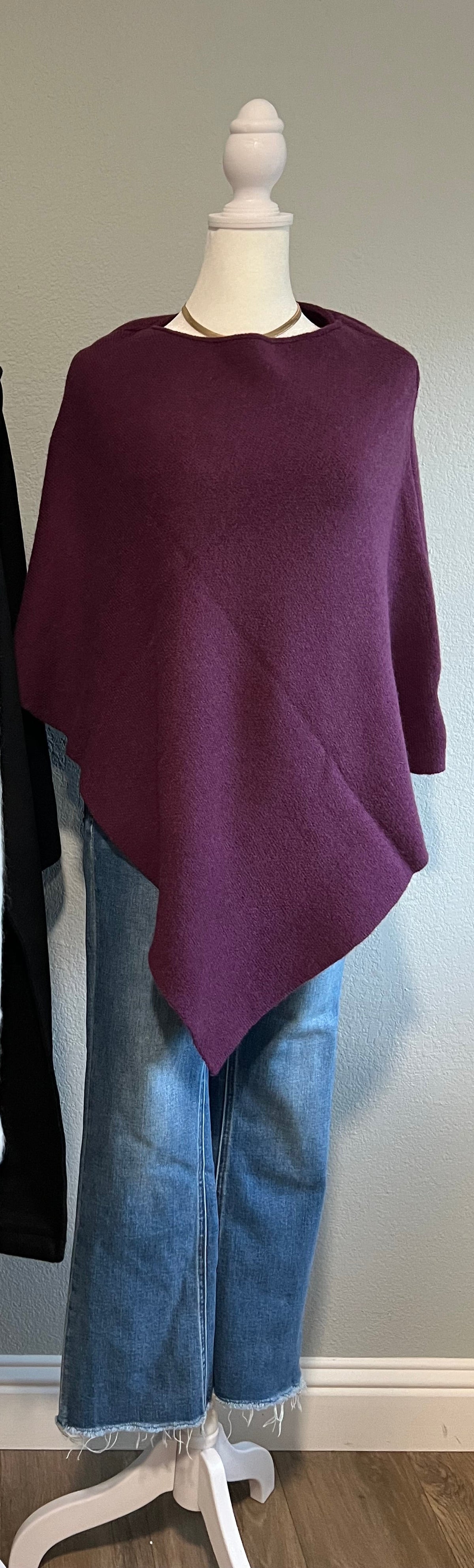Luxurious Knit Poncho | S010