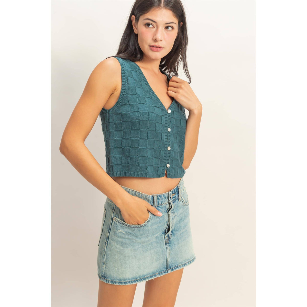 Basket Weave V-Neck Sleeveless Vest | B003
