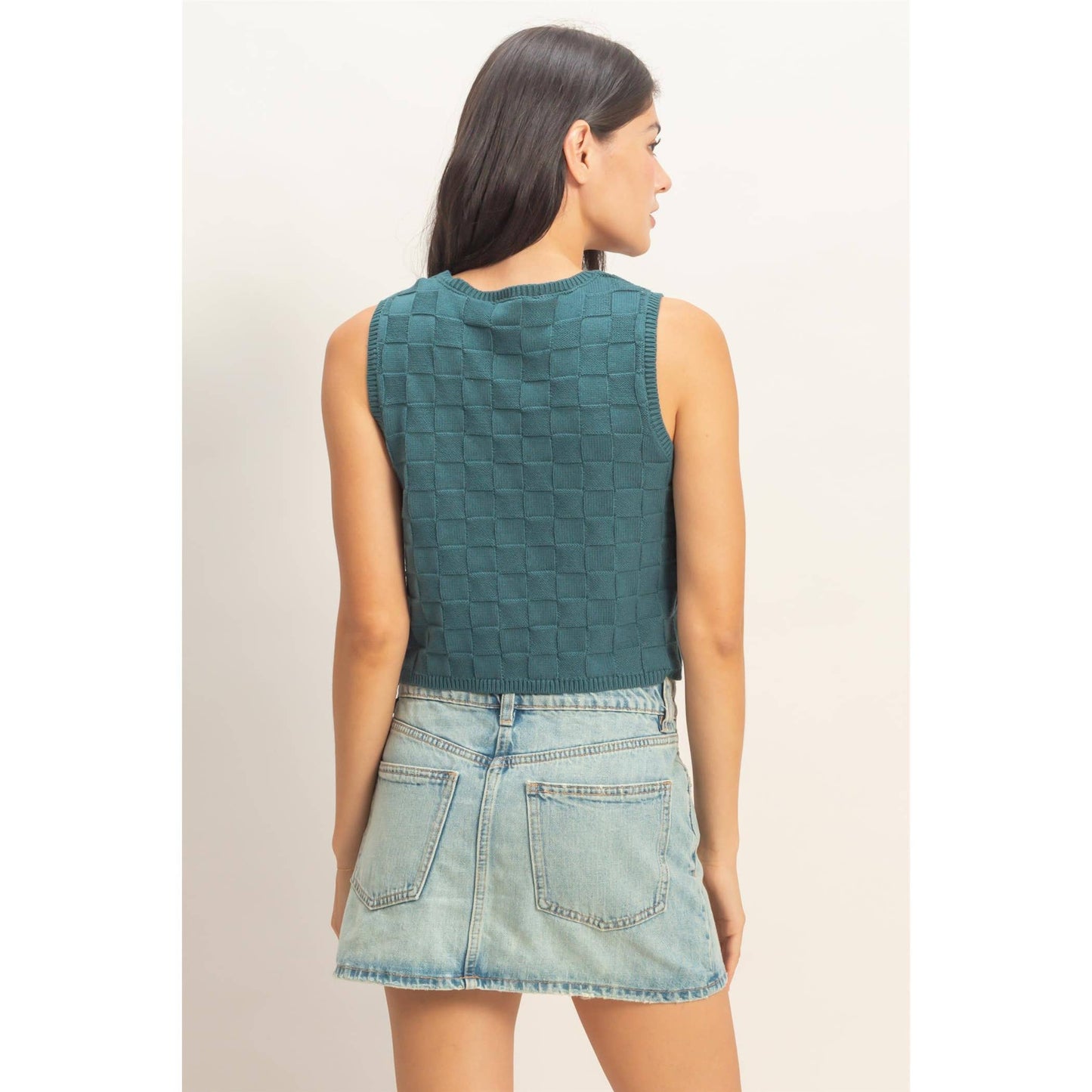 Basket Weave V-Neck Sleeveless Vest | B003