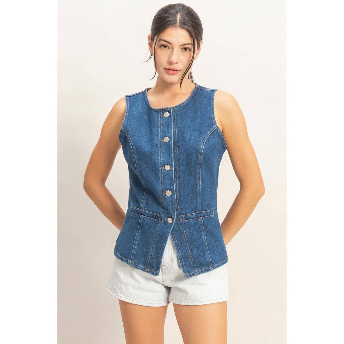 Button-Front Sleeveless Denim Vest | B038