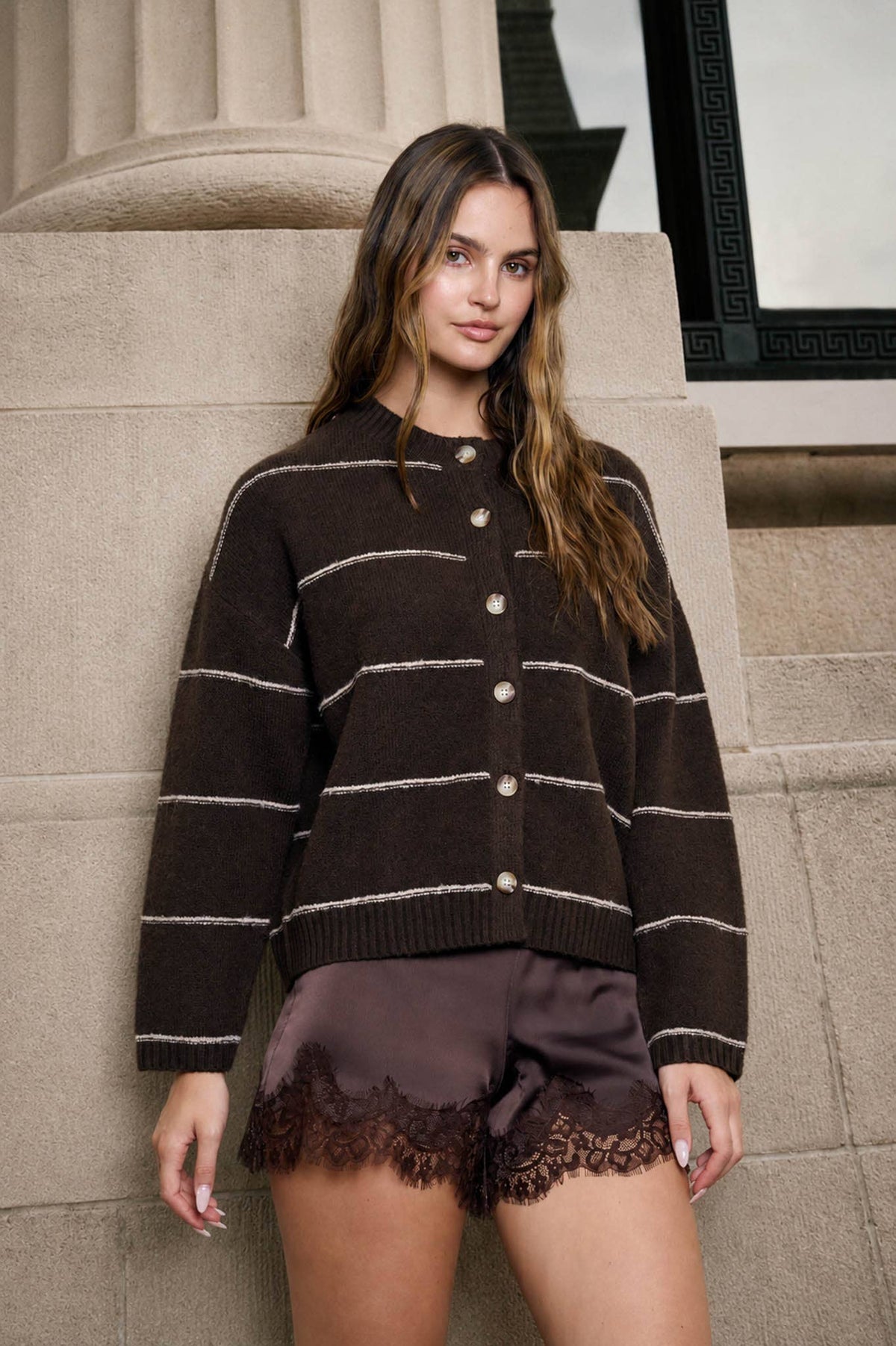 THIN STRIPE ROUND NECK BUTTON DOWN CARDIGAN | S008