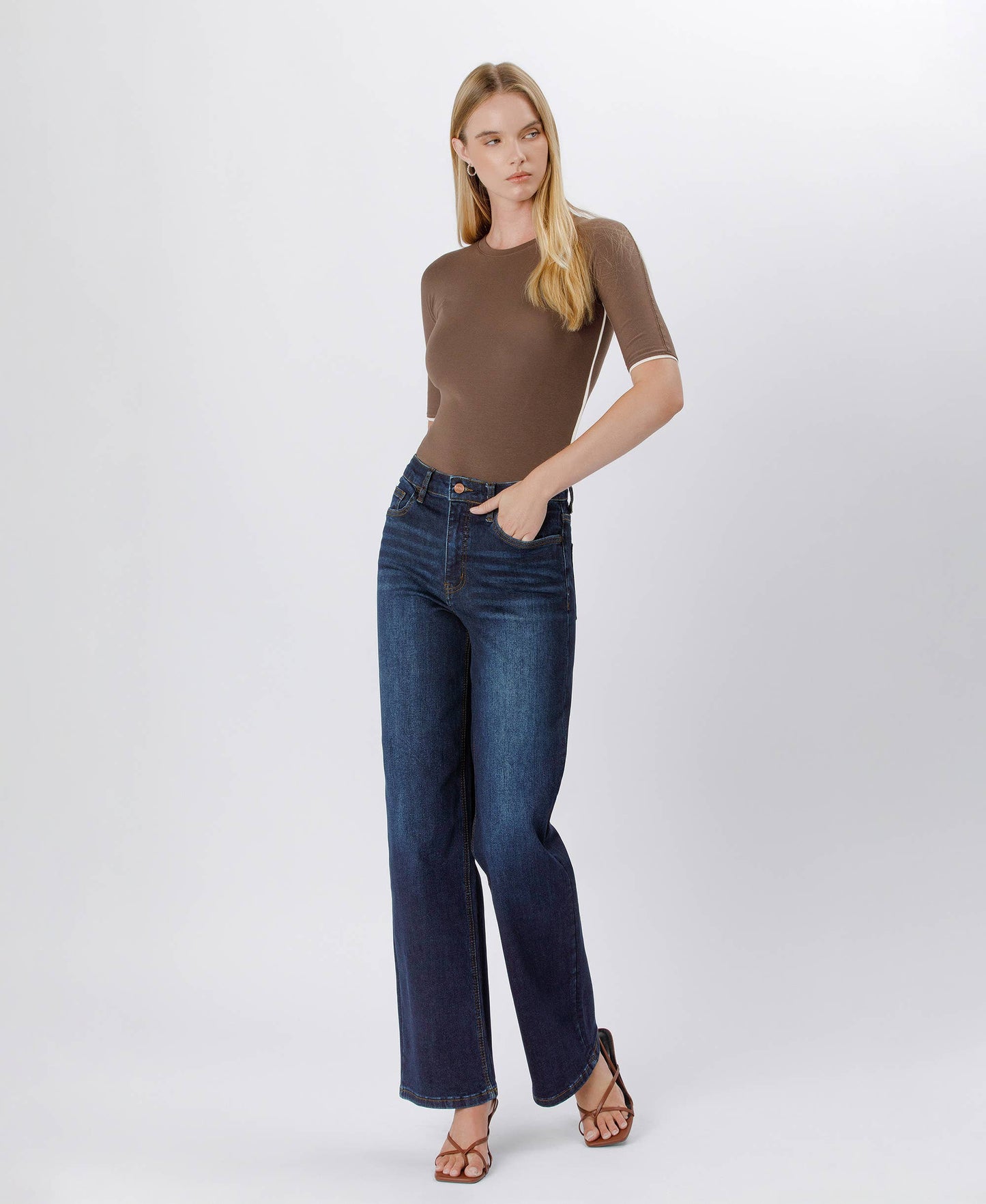 90'S VINTAGE SUPER HIGH RISE DARK WASH LOOSE JEANS | P013
