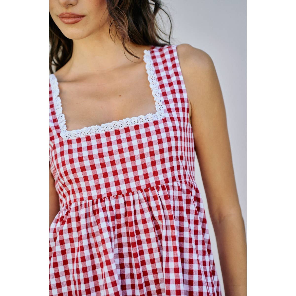GINGHAM CHECKER WOVEN SQUARE NECK LACE TRIM DRESS | V025