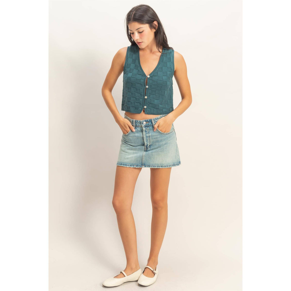 Basket Weave V-Neck Sleeveless Vest | B003