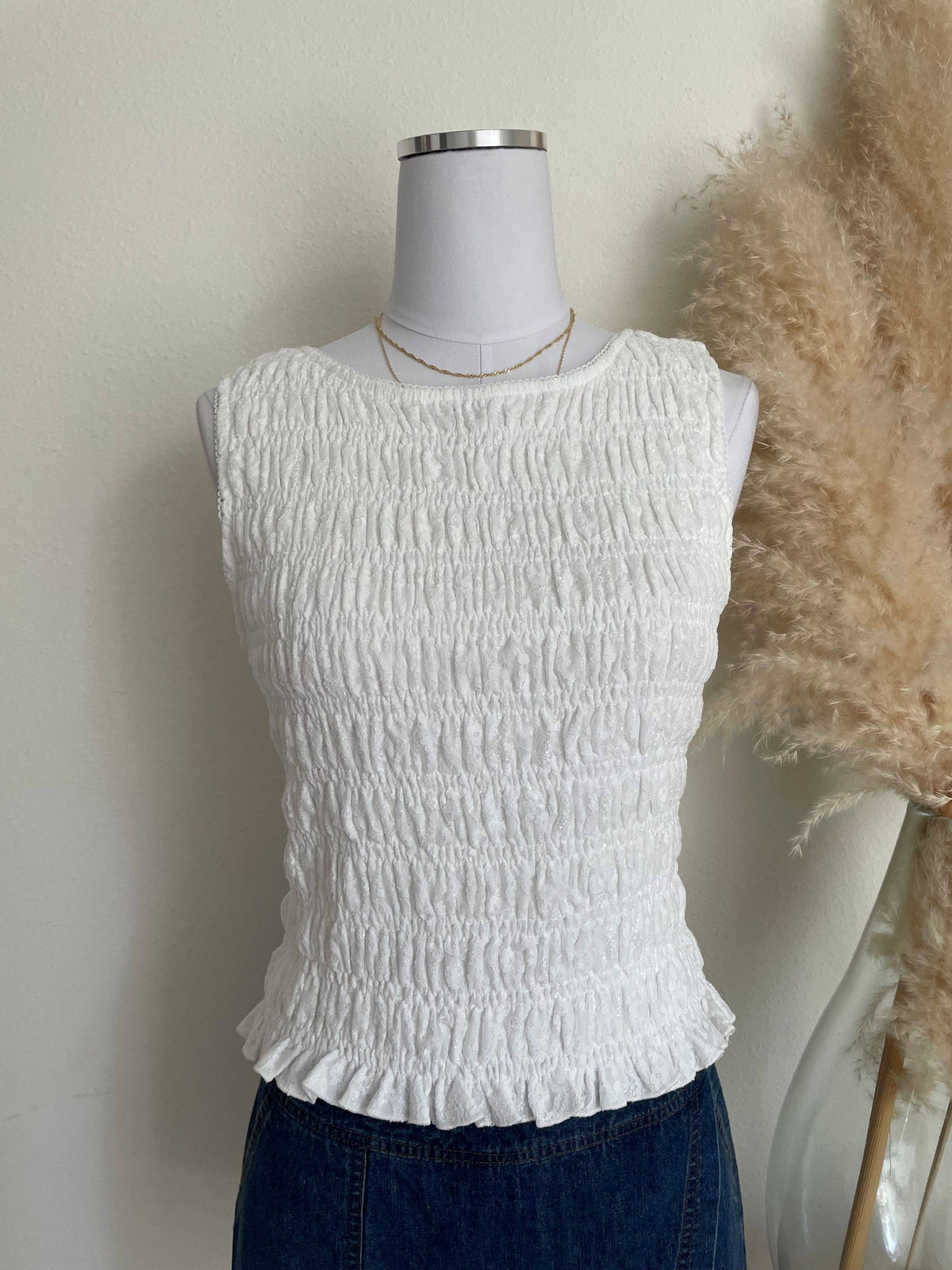 LACE SMOCKED TOP | B024