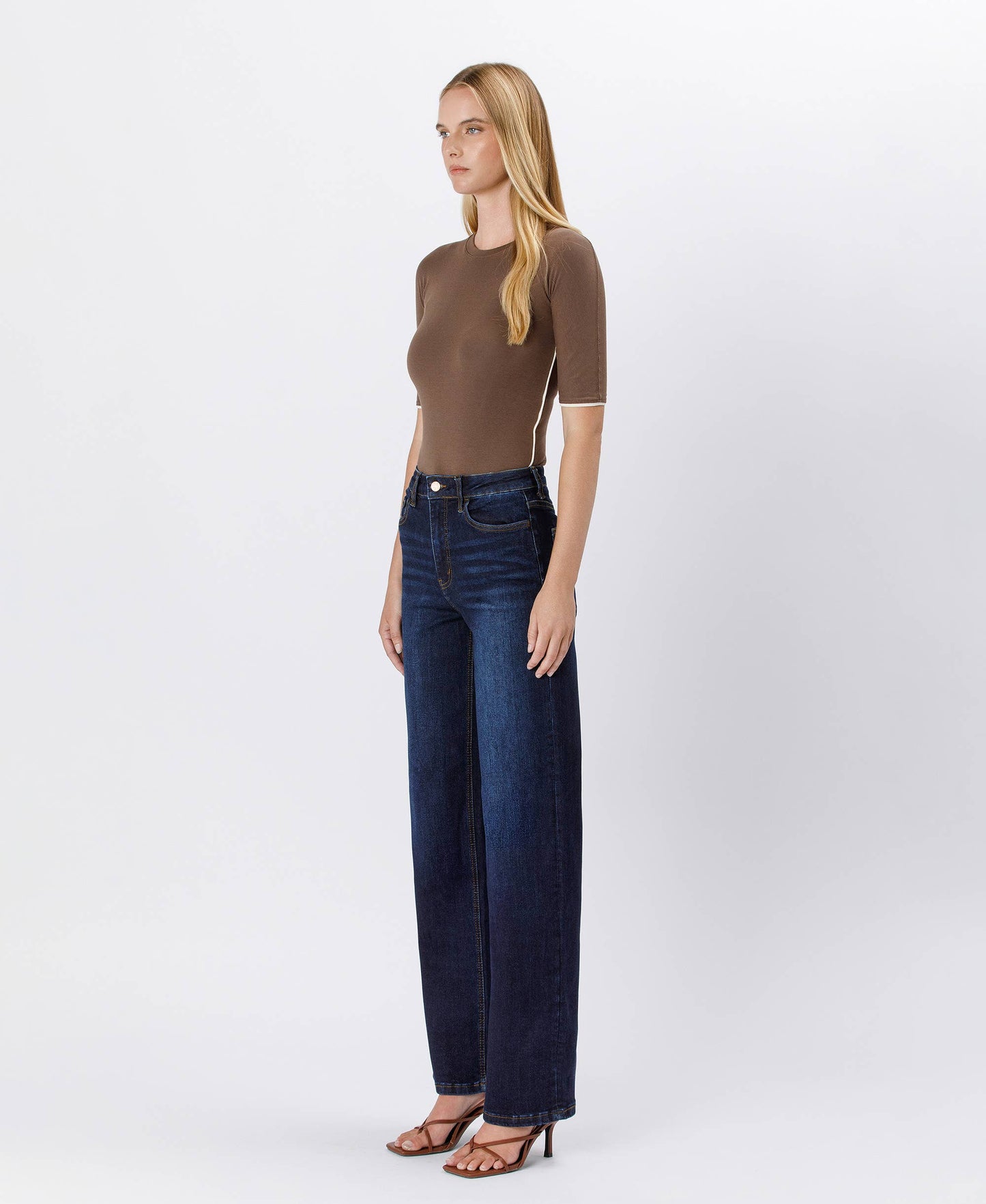 90'S VINTAGE SUPER HIGH RISE DARK WASH LOOSE JEANS | P013